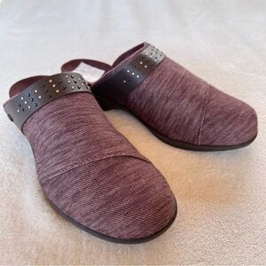 Revitalign Monterey Heathered Brown Burgundy MULES Clogs Size 9 NWOB